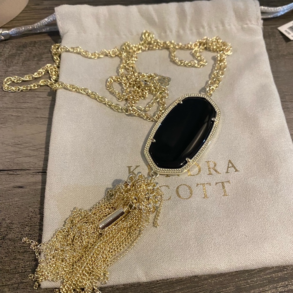 Kendra Scott long necklace